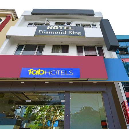 Fabexpress Diamond Sec 45 Otel Chandīgarh Dış mekan fotoğraf
