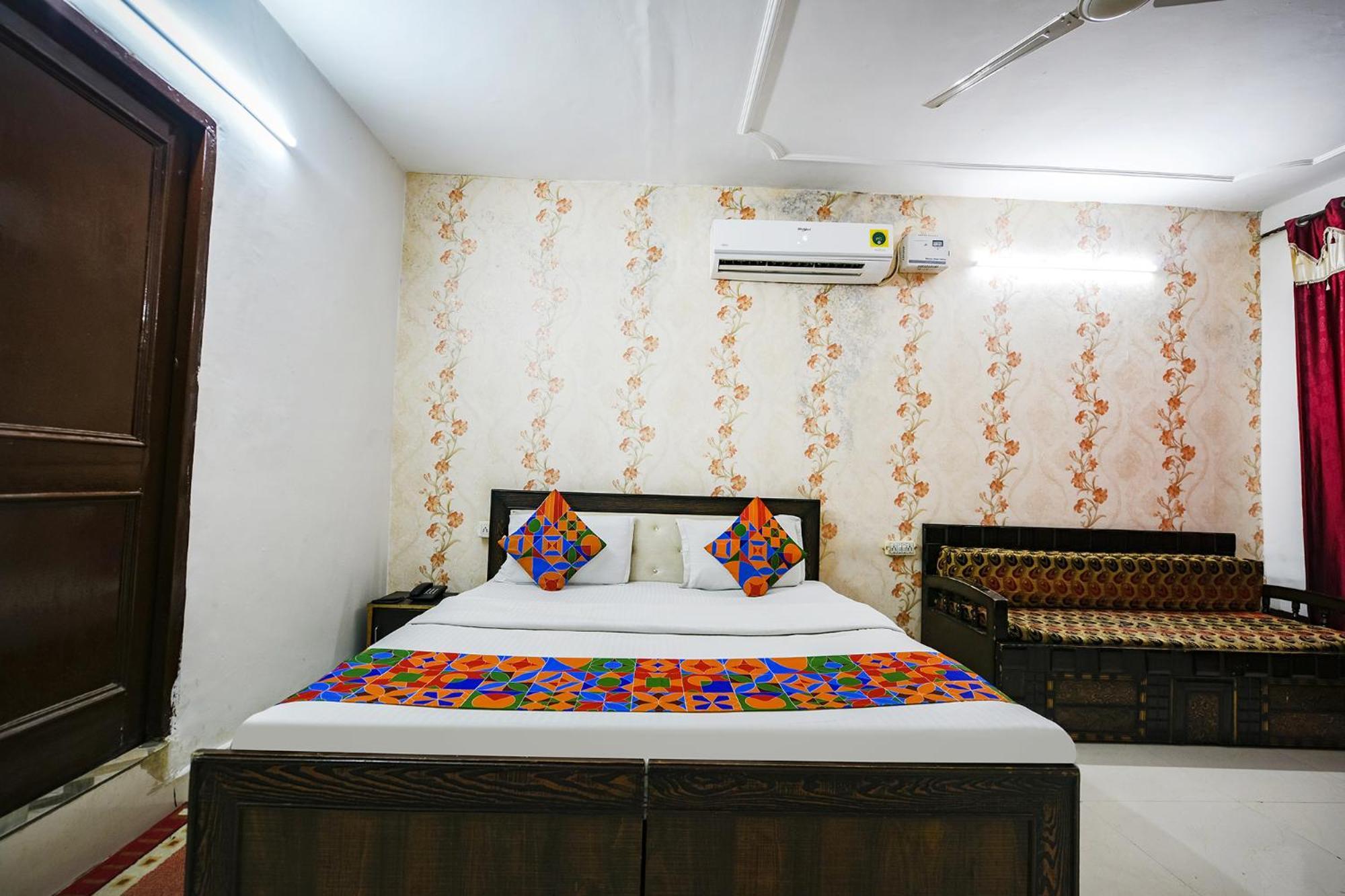 Fabexpress Diamond Sec 45 Otel Chandīgarh Dış mekan fotoğraf